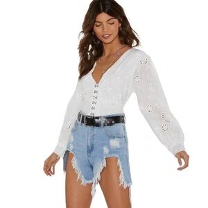 Nasty Gal Wanna Hook Broderie Anglaise Blouse